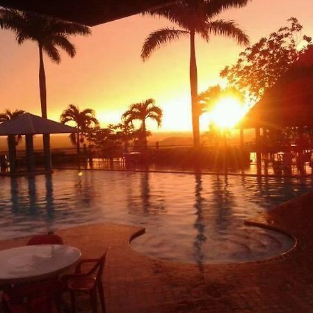 Hotel Villa Karen Puerto Gaitán Екстериор снимка